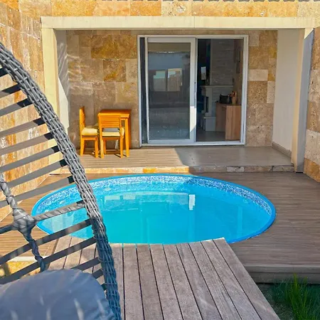 216 North 4* Ağva