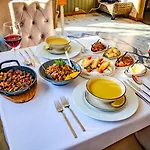 216 North 4* Ağva
